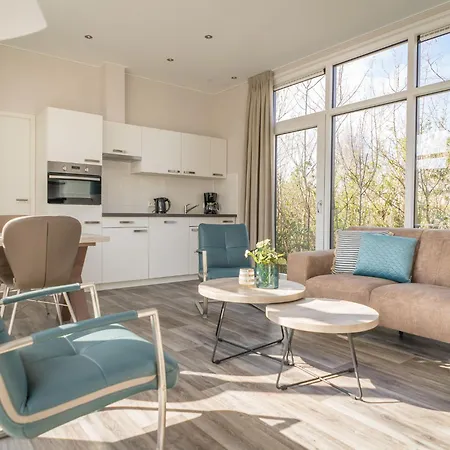 Chalet Modern With Dishwasher On Texel *